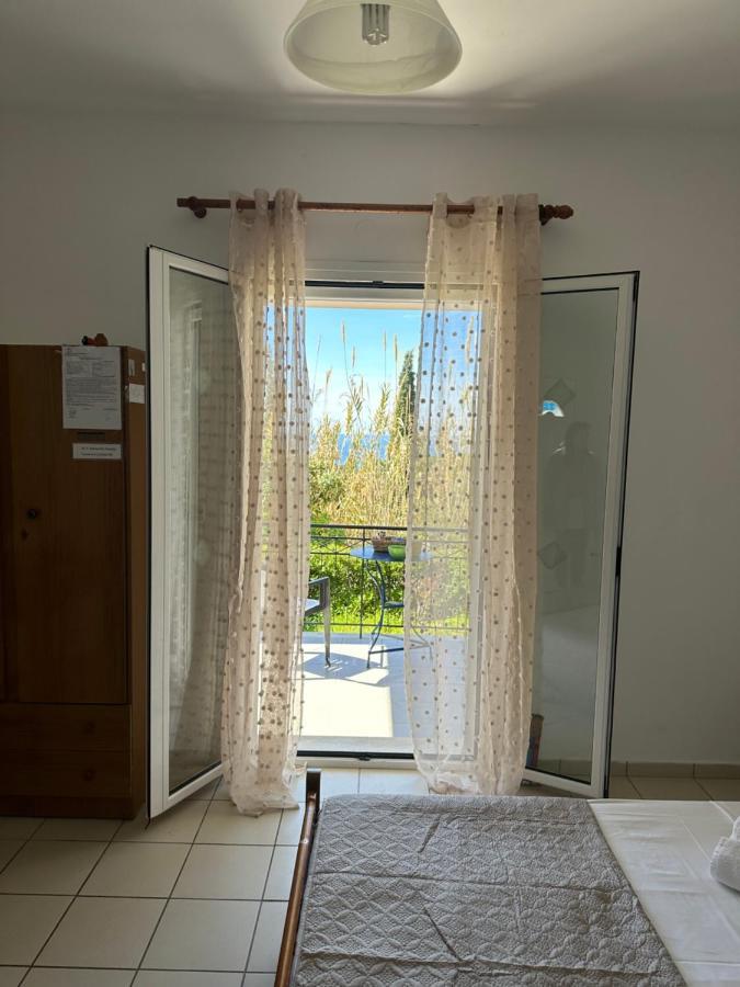 Alexandra'S Studios Sunset View Argostoli  Exterior photo