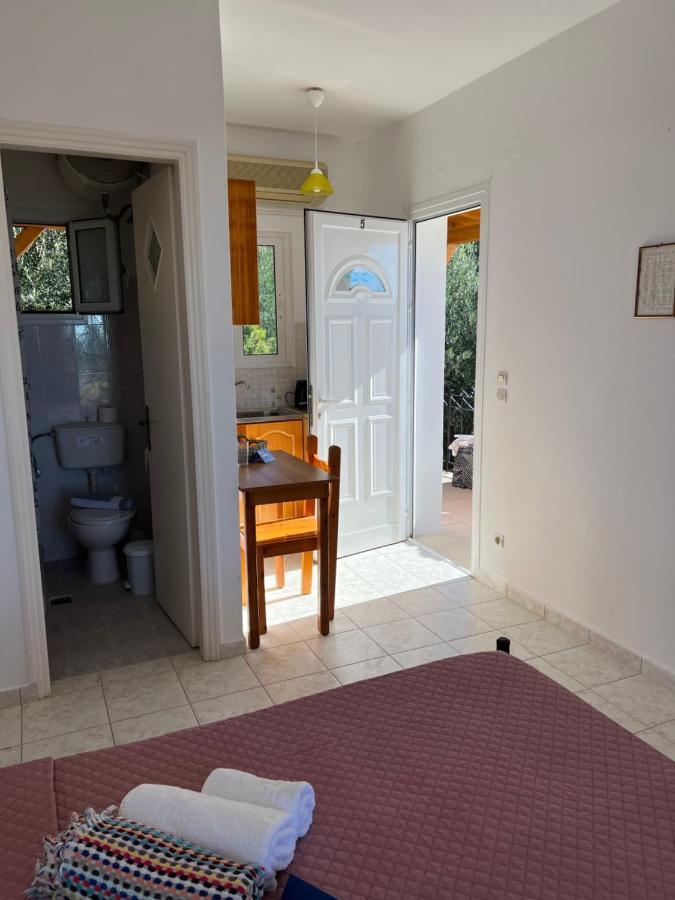 Alexandra'S Studios Sunset View Argostoli  Exterior photo